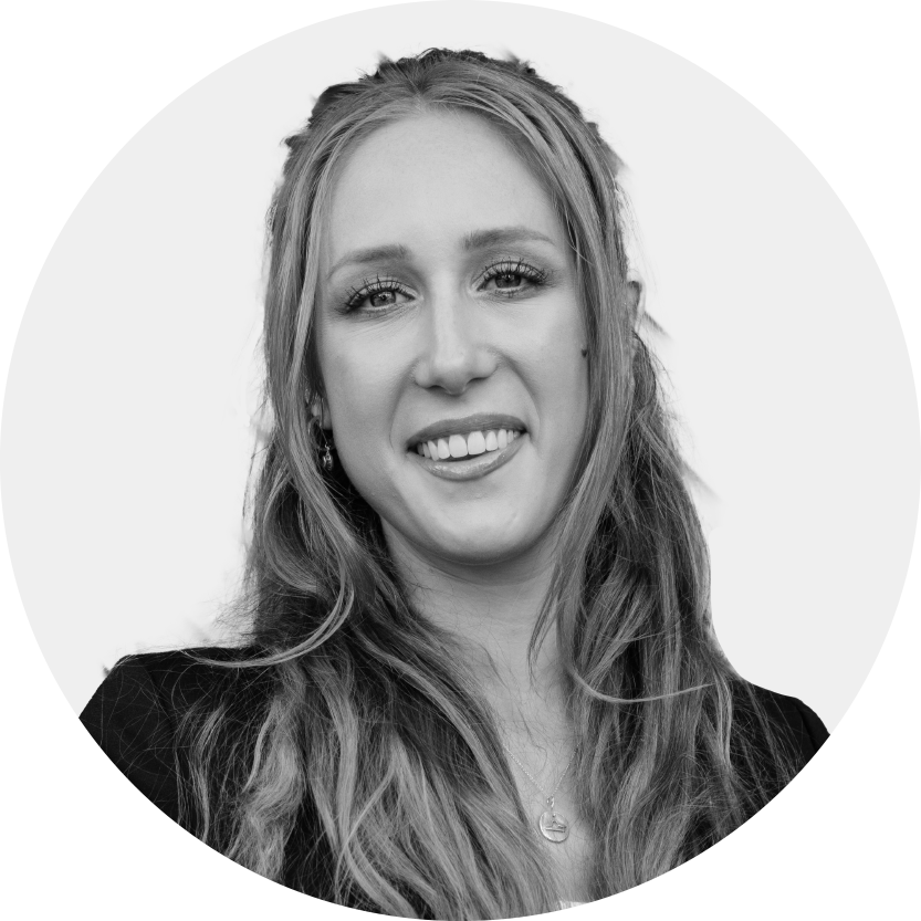 Tess Headshot Circle B&W